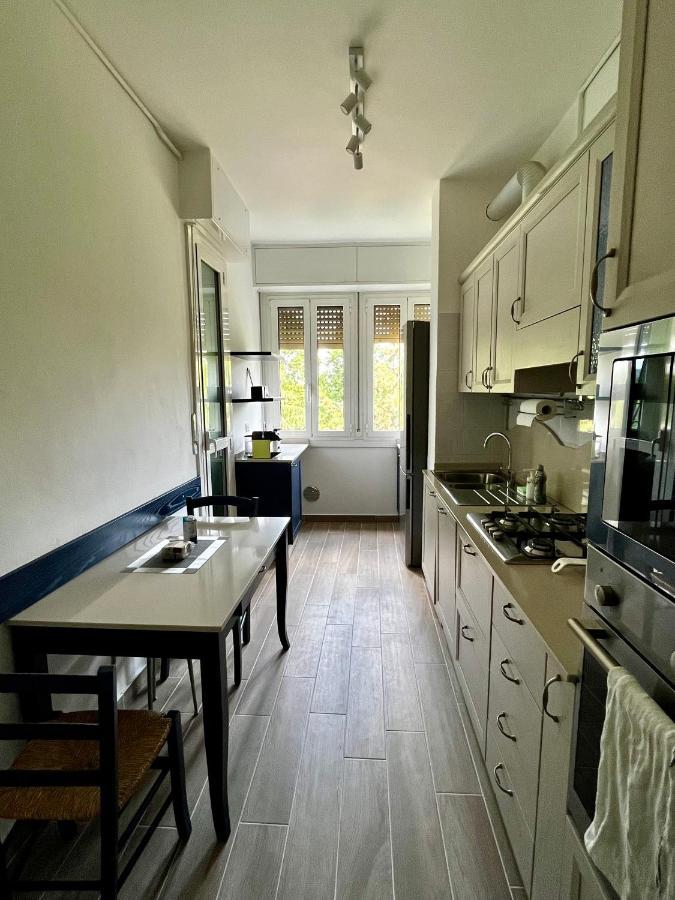 The Bright Place: Wide And Modern In Appartement Milaan